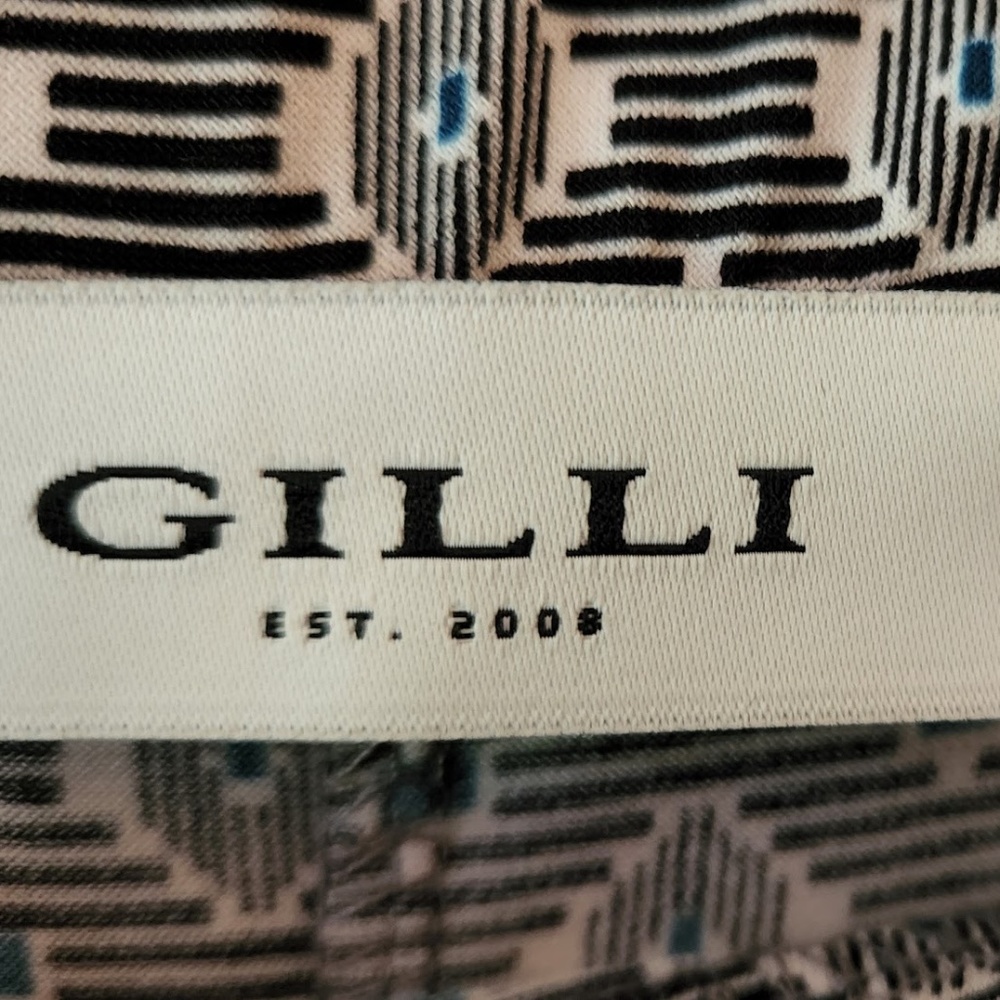 GILLI Morgen Skirt Size Small - Picture 2 of 4
